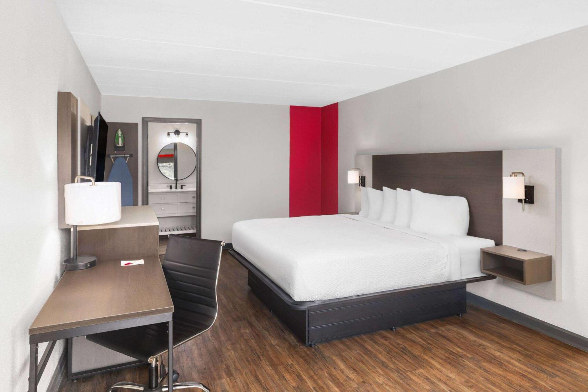 Ramada By Wyndham Bainbridge Hotel ภายนอก รูปภาพ